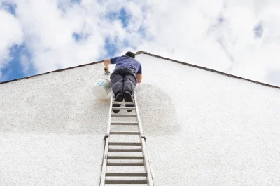 Peinture extérieure à la Chapelle-Biche — façades et ravalement